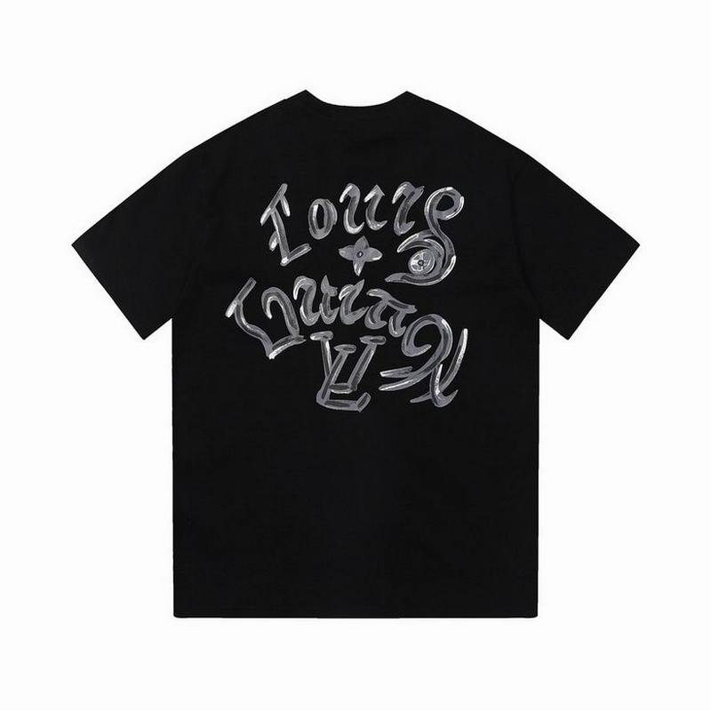 Louis Vuitton Men's T-shirts 205